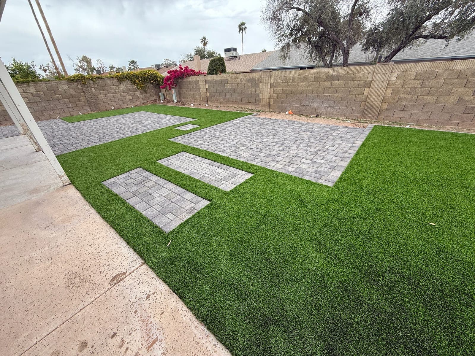 Terraced hardscape and retaining wall project in Mesa, Arizona